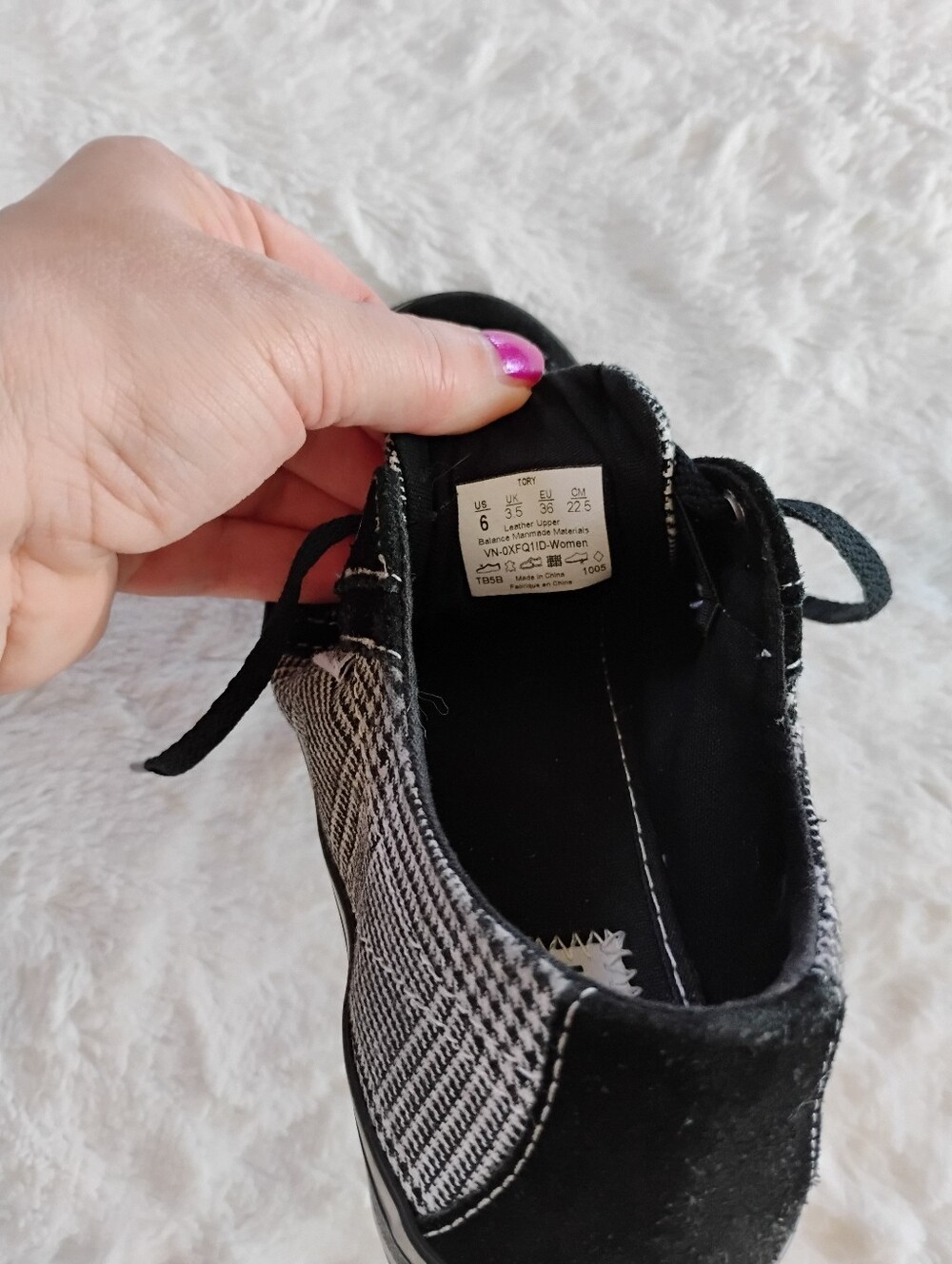 Vans Tory Houndstooth Print Sneakers - Picture 7 of 14